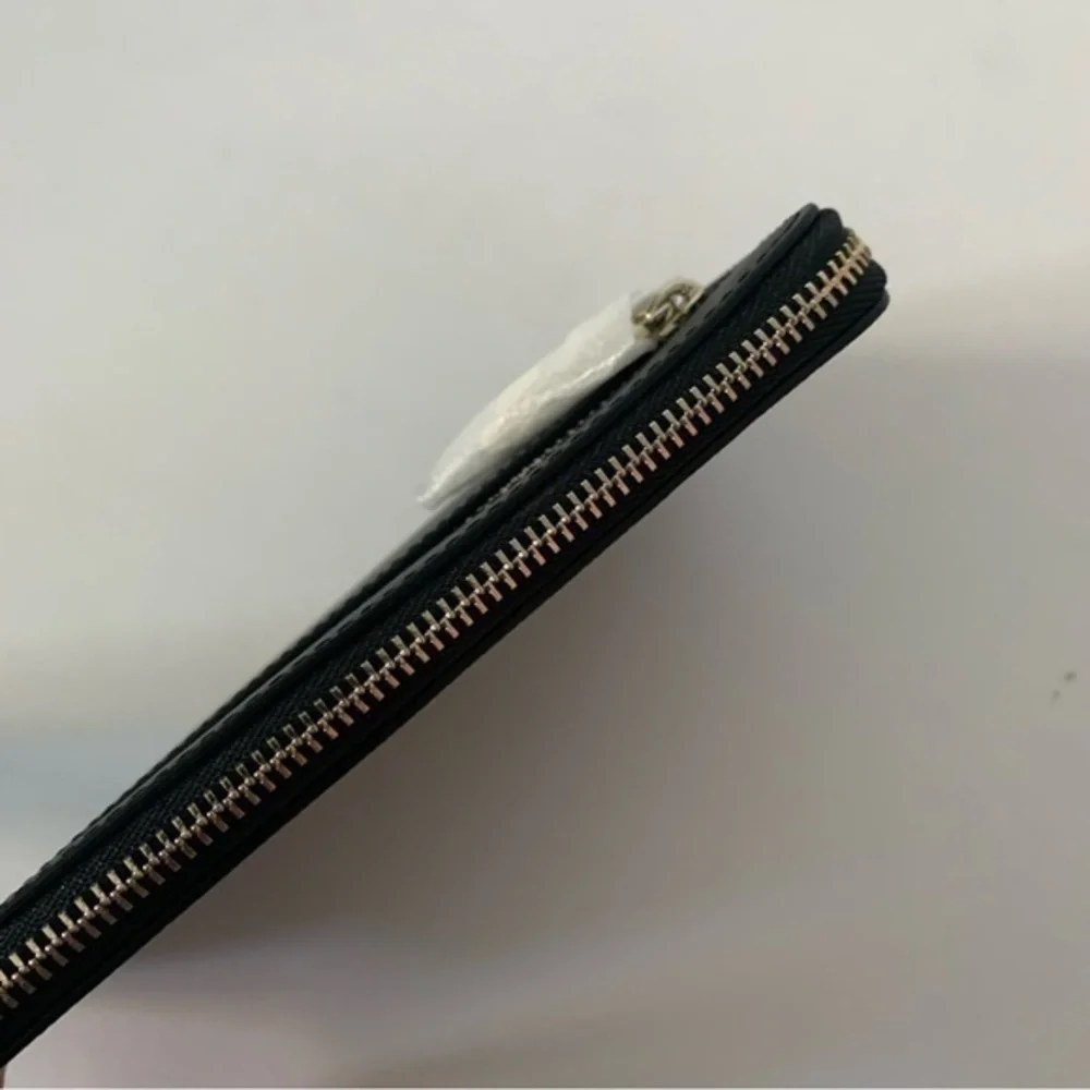 NWT. KATE SPADE Staci Medium Wristlet